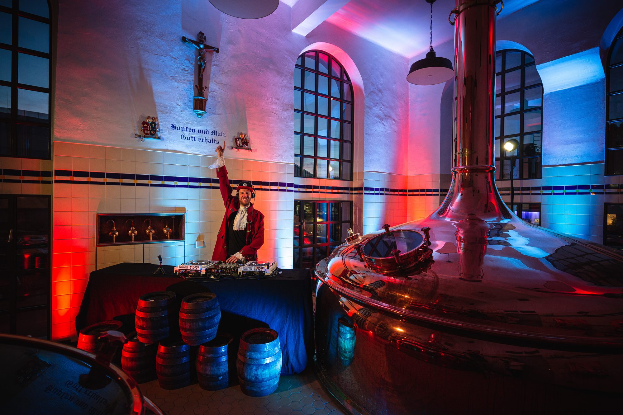 Hardstyle DJ Mozhart in der Augustiner Brauerei Kammermusik